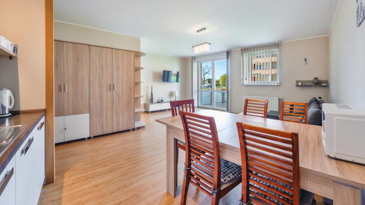 Apartamenty Sun & Snow Bursztynowe Osiedle Jantar - Otoczone Lasem, Plac Zabaw المظهر الخارجي الصورة